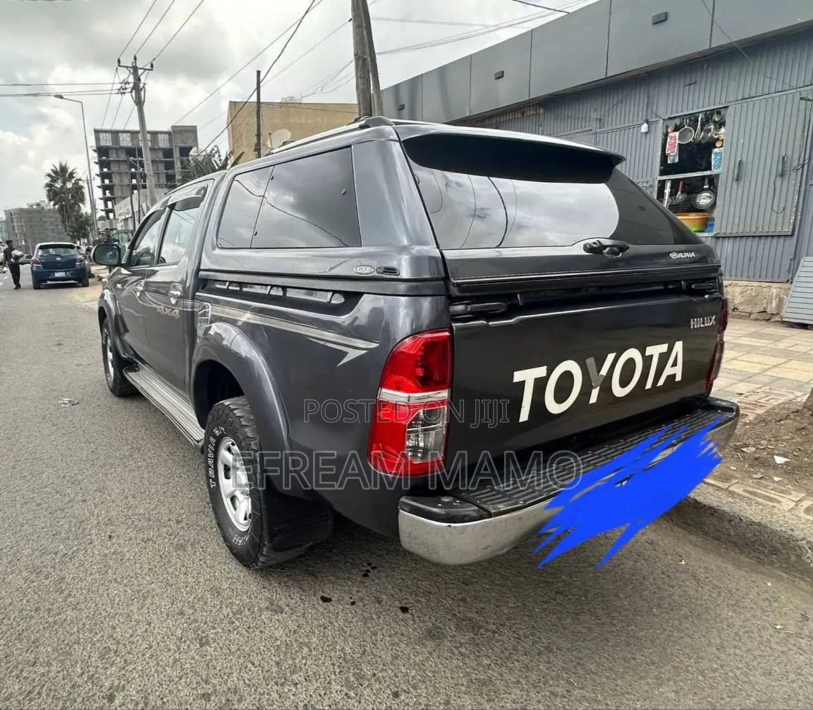 Toyota Hilux 2015 Gray