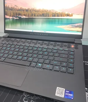 Photo - New Laptop Alienware M15 R3 32GB Intel Core I9 SSD 1T