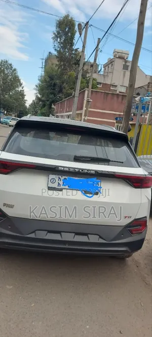 Bestune T77 1.2 FWD 2021 White