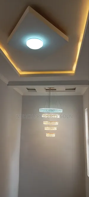 10bdrm House in Bole for sale