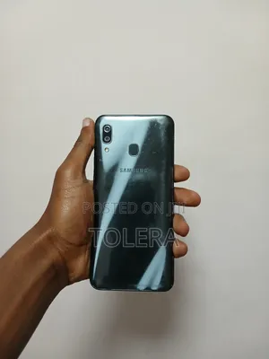 Samsung Galaxy A30 64 GB Blue