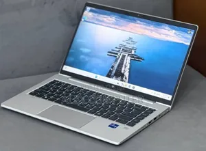New Laptop HP EliteBook 840 G10 16GB Intel Core I5 SSD 512GB