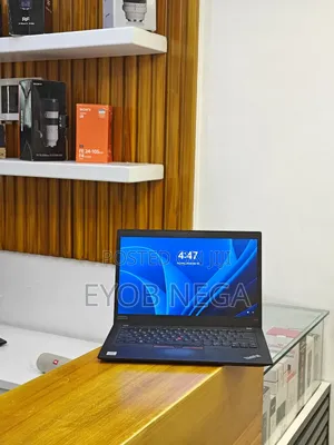 Photo - New Laptop Lenovo ThinkPad T14 G1 8GB Intel Core I5 SSD 512GB