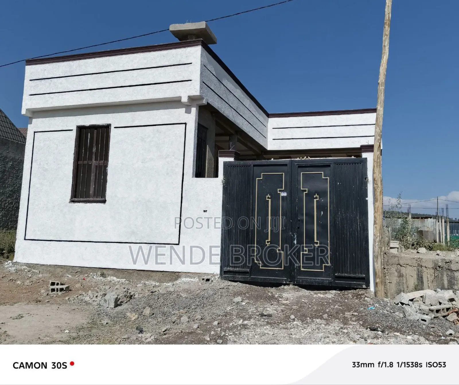 4bdrm House in ኦሮሚያ ዱከም ክ/ከተማ, Oromia-Finfinne for sale