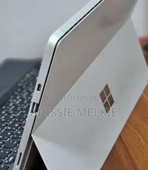 New Laptop Microsoft Surface Pro 7 8GB Intel Core I5 SSD 128GB