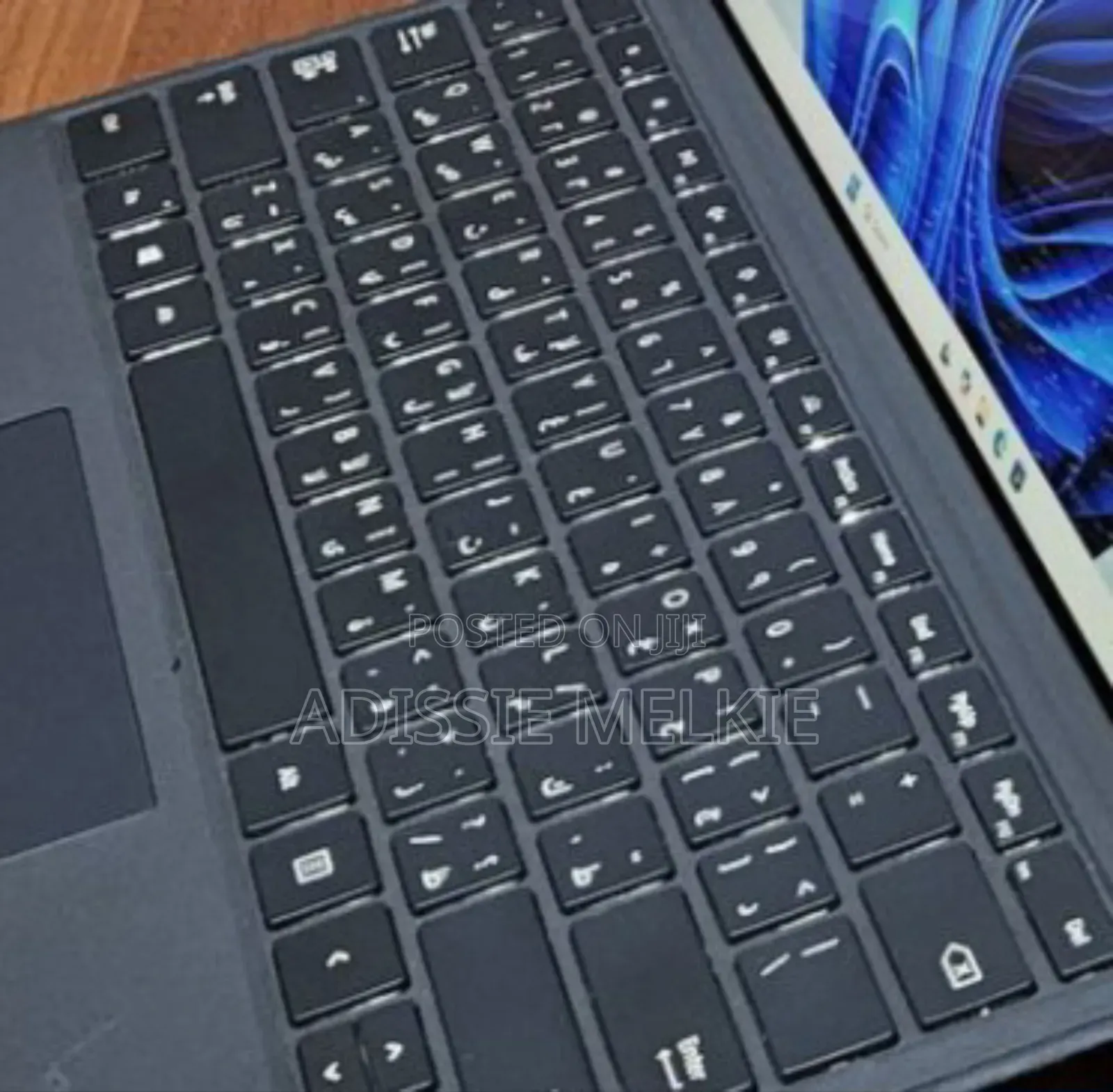 New Laptop Apple MacBook Pro M1 16GB Apple M1 SSD 512GB