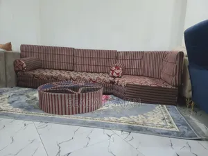 ባለ 4ሜትር መጅሊስ