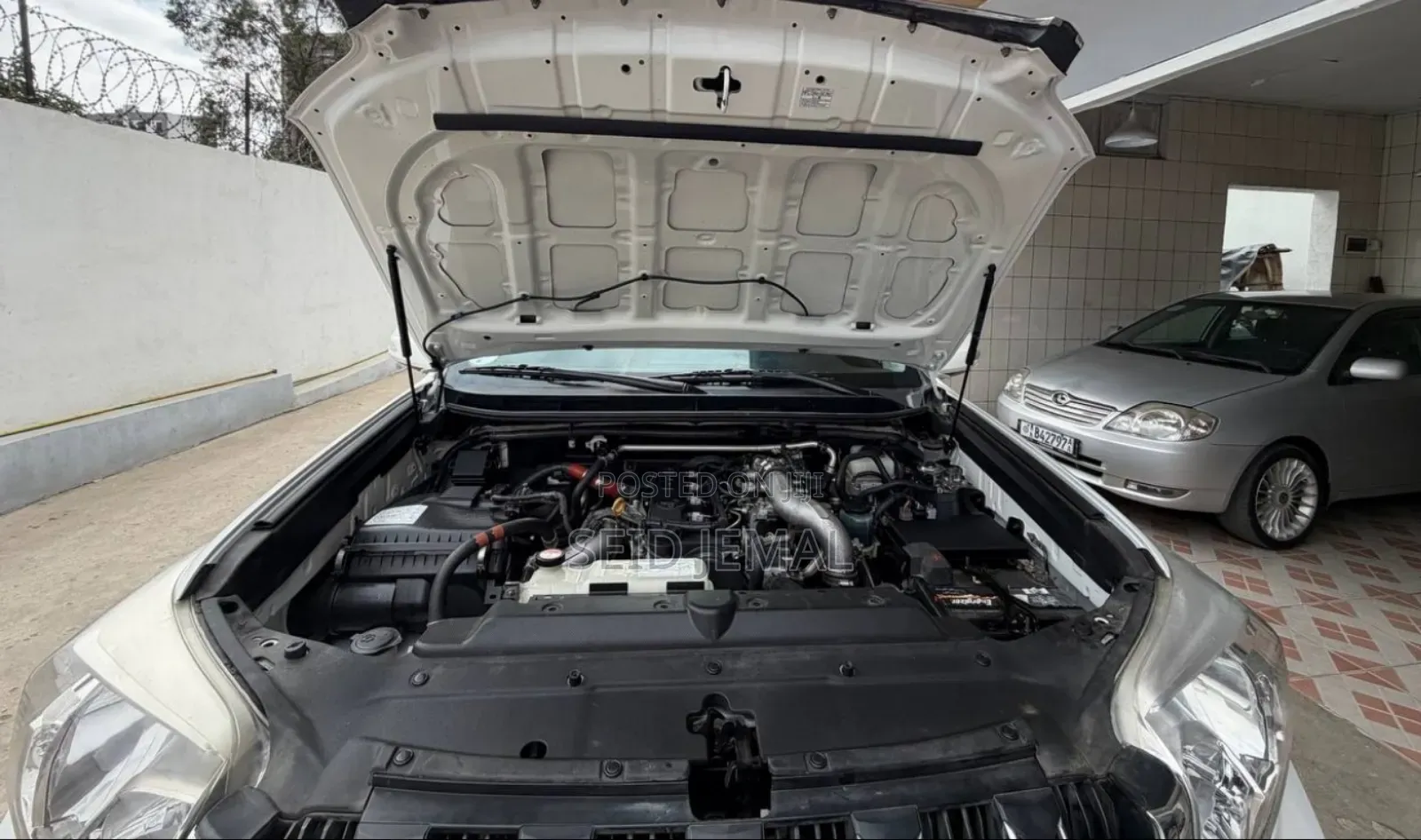 Toyota Land Cruiser Prado 2016 White