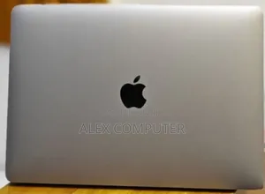 New Laptop Apple MacBook Pro 2019 16GB Intel Core I5 SSD 256GB