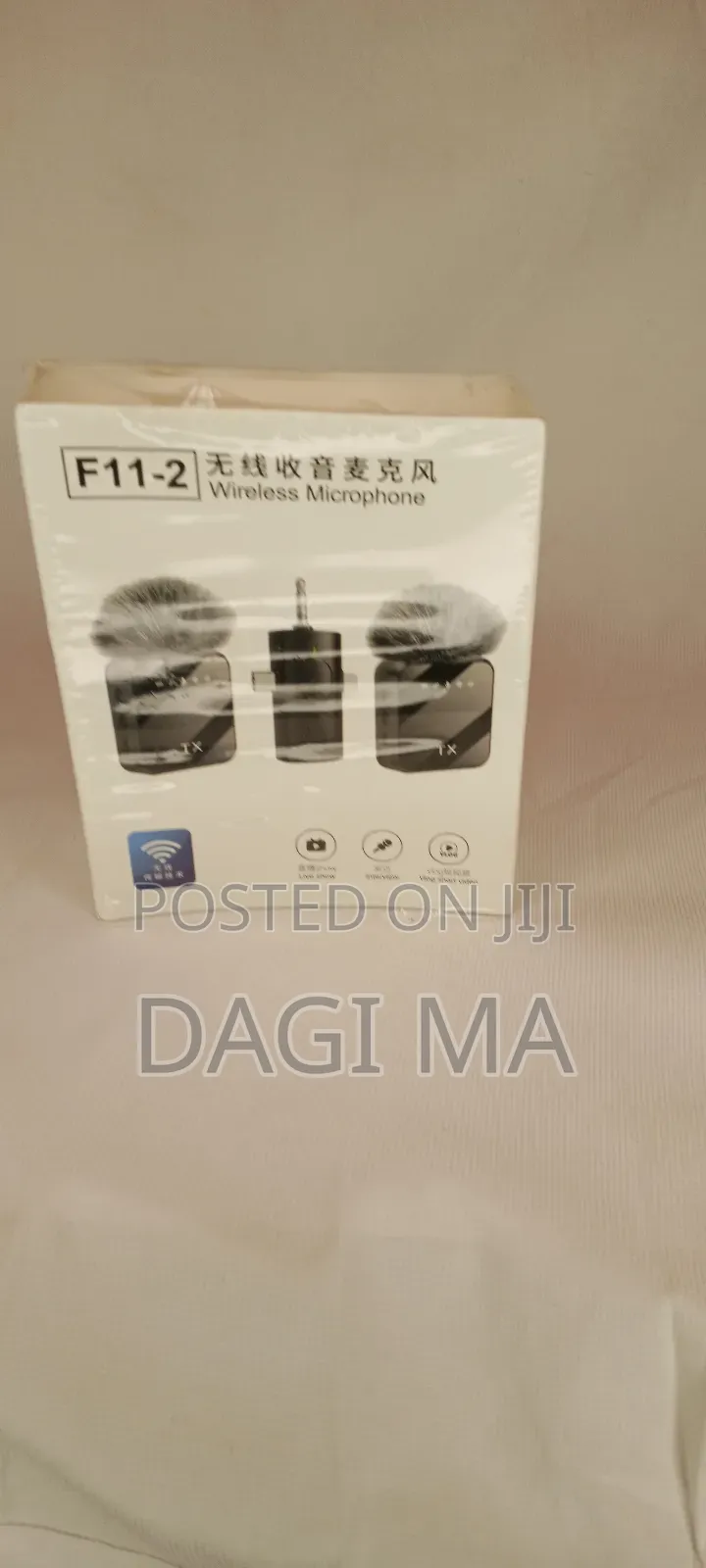 F11 Wireless Microphone