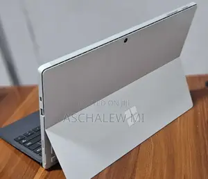 New Laptop Microsoft Surface Pro 7 8GB Intel Core I5 SSD 128GB