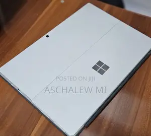 New Laptop Microsoft Surface Pro 7 8GB Intel Core I5 SSD 128GB