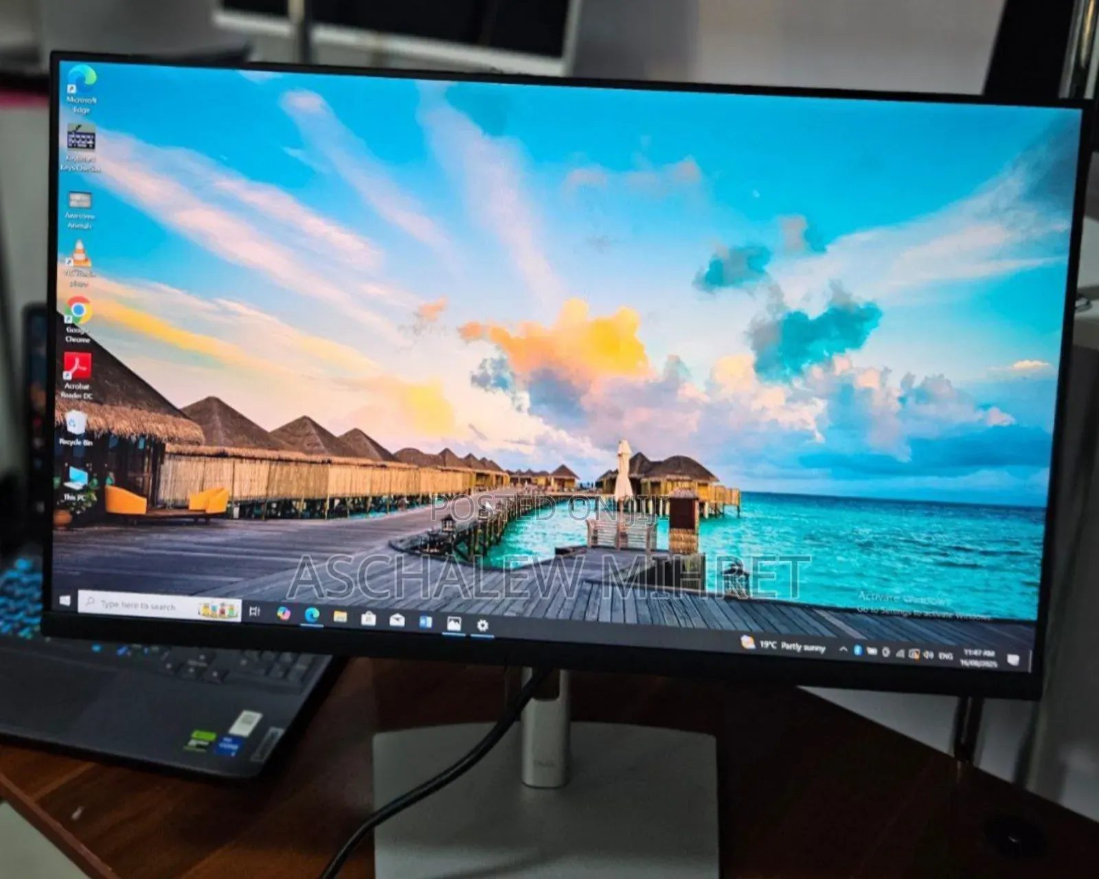 New Hp 27" Inch Resolution Frameless Monitor