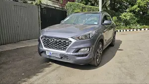 Hyundai Tucson SE AWD 2019 Gray