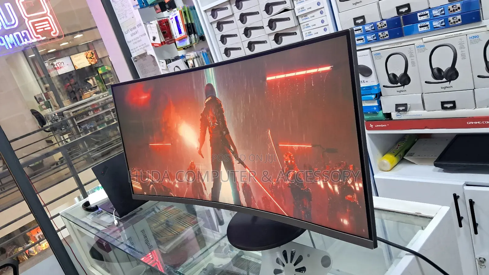 Samsung Curved Monitor 32 Inch