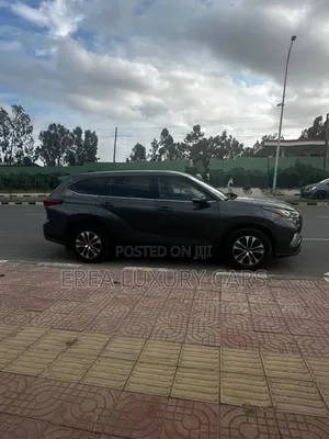 Toyota Highlander Hybrid 2021 Black