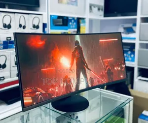 Samsung 32′′ Curved Monitor