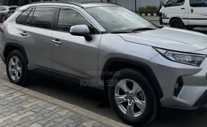 Toyota RAV4 Adventure 2022 Silver