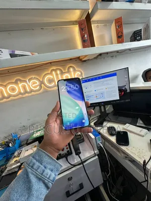 New Apple iPhone 12 Pro Max 256 GB