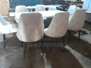 Saltry 8 Seater Dinning Set (የምግብ ጠረጴዛ)