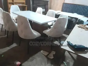 Saltry 8 Seater Dinning Set (የምግብ ጠረጴዛ)