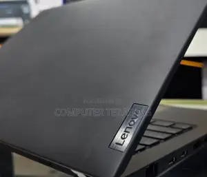 New Laptop Lenovo Thinkpad P14s 32GB Intel Core I7 SSD 512GB