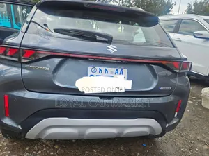 Suzuki Grand Vitara 2025 Gray