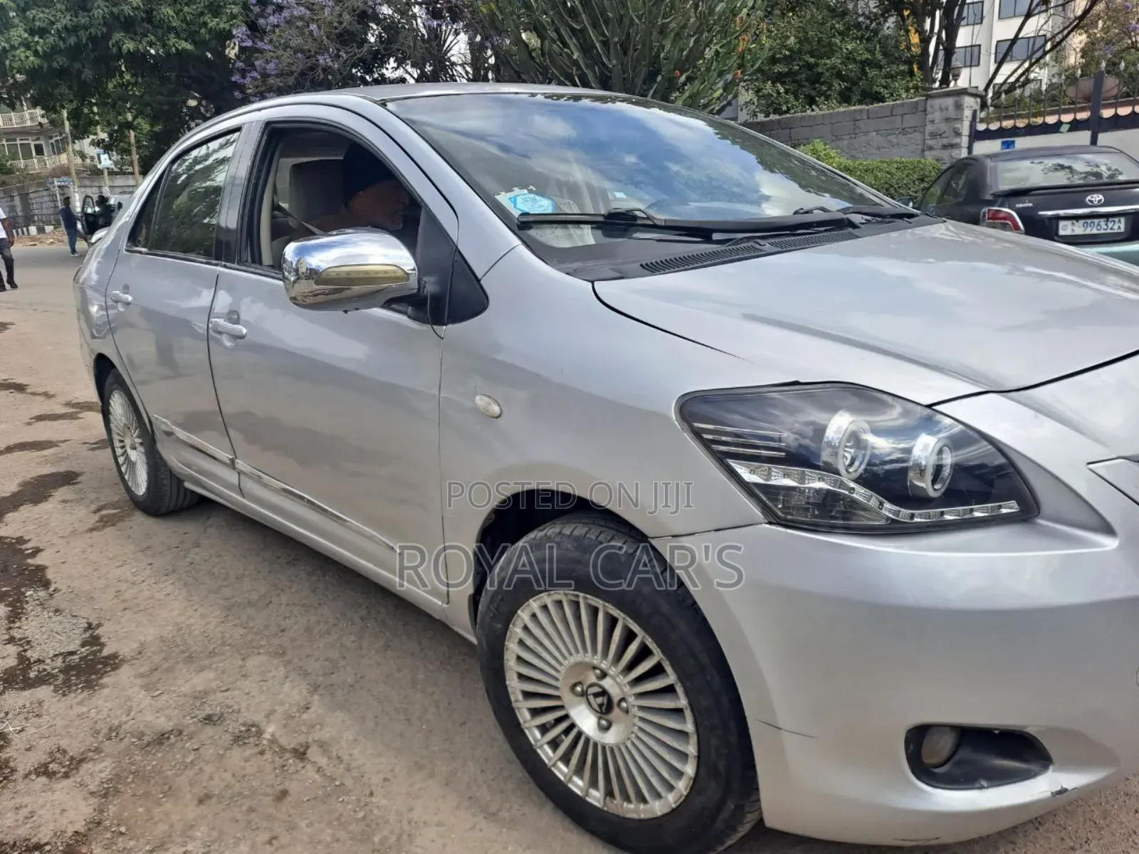 Toyota Belta 2007 Silver