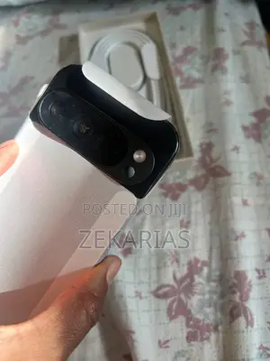 Photo - New Google Pixel 9 Pro 128 GB Black