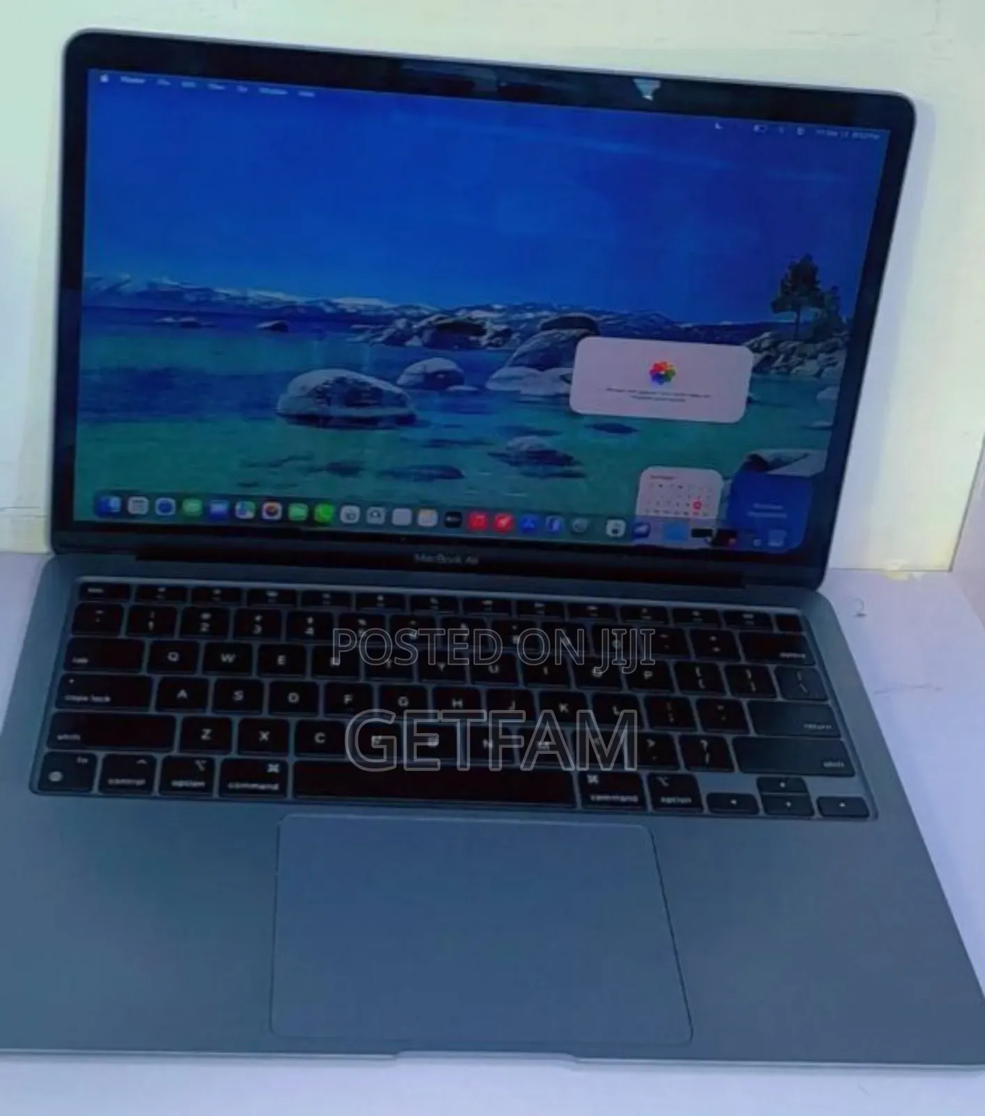 New Laptop Apple MacBook Air 2020 M1 8GB Apple M1 SSD 256GB