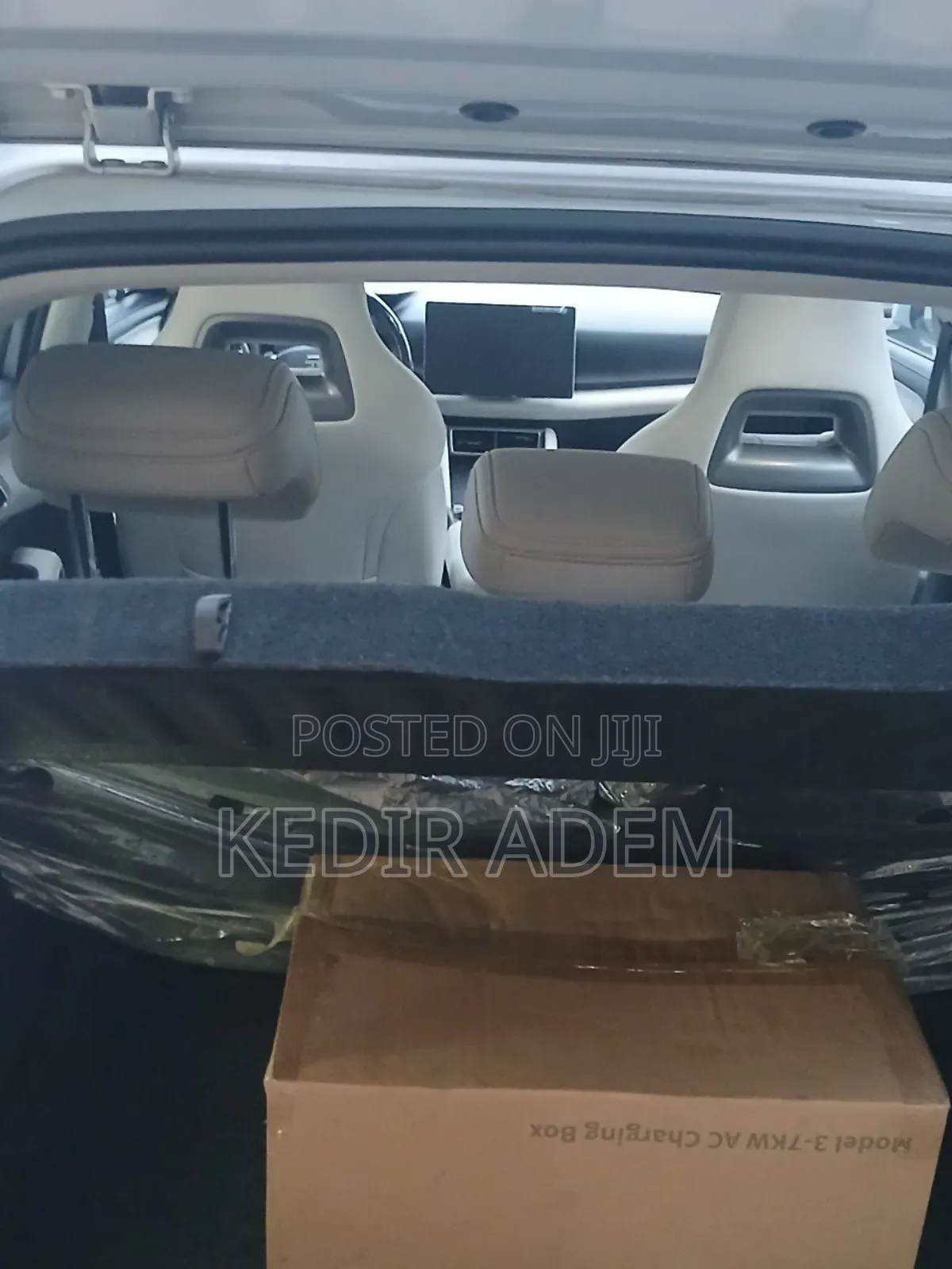 BYD Yuan Up 2025 Silver