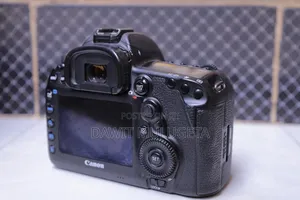 Canon 5d Mark Iv Body Only Used Good Conditions