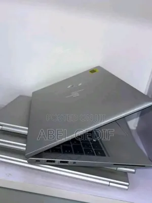 New Laptop HP EliteBook 835 G7 16GB AMD Ryzen 5 SSD 512GB