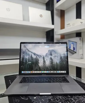 Photo - New Laptop Apple MacBook Pro 2019 16GB Intel Core I9 SSD 512GB