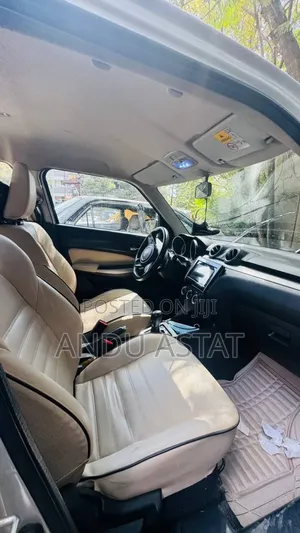 Huanghai N3 2.4 Petrol AWD 2025 Silver
