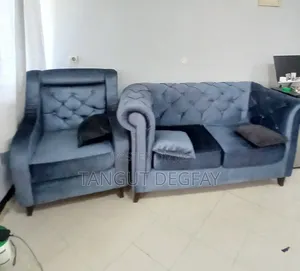 Photo - Sofa 2 and 1 Seaters