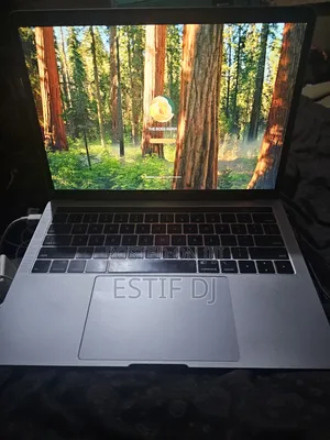 Laptop Apple MacBook Pro 2019 16GB Intel Core I7 SSD 512GB