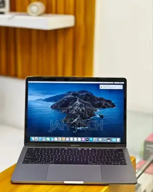 New Laptop Apple MacBook Pro 2019 16GB Intel Core I5 SSD 1T