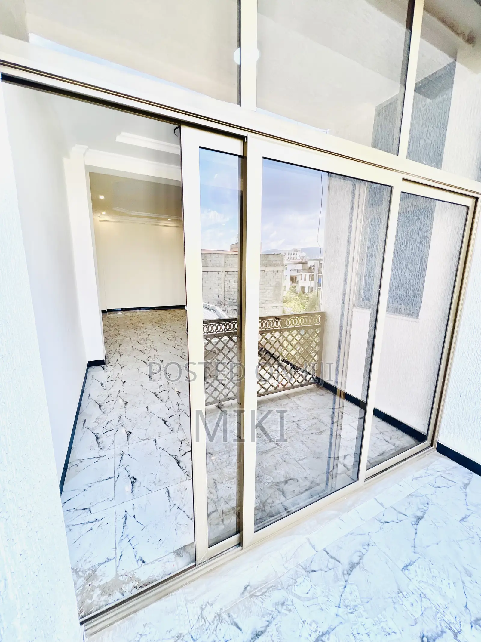 3bdrm Apartment in Marvel, Nifas Silk-Lafto for sale