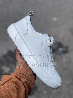 Photo - Classic White Men's Shoes: With Free Delivery (Holiday Sale)