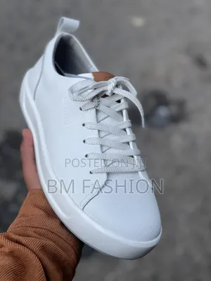 Classic White Men's Shoes: With Free Delivery (Holiday Sale)