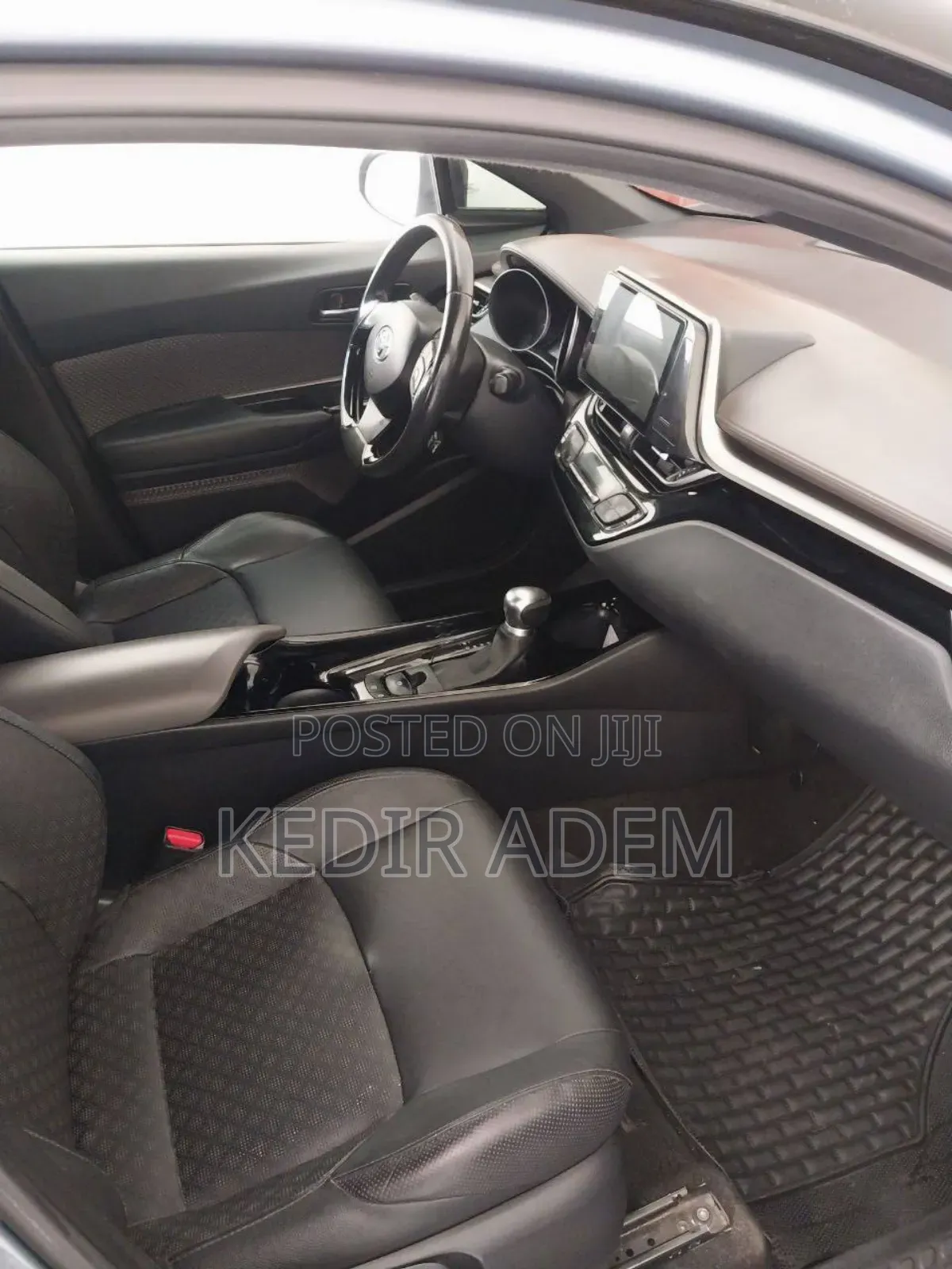 Toyota C-HR 2021 Green