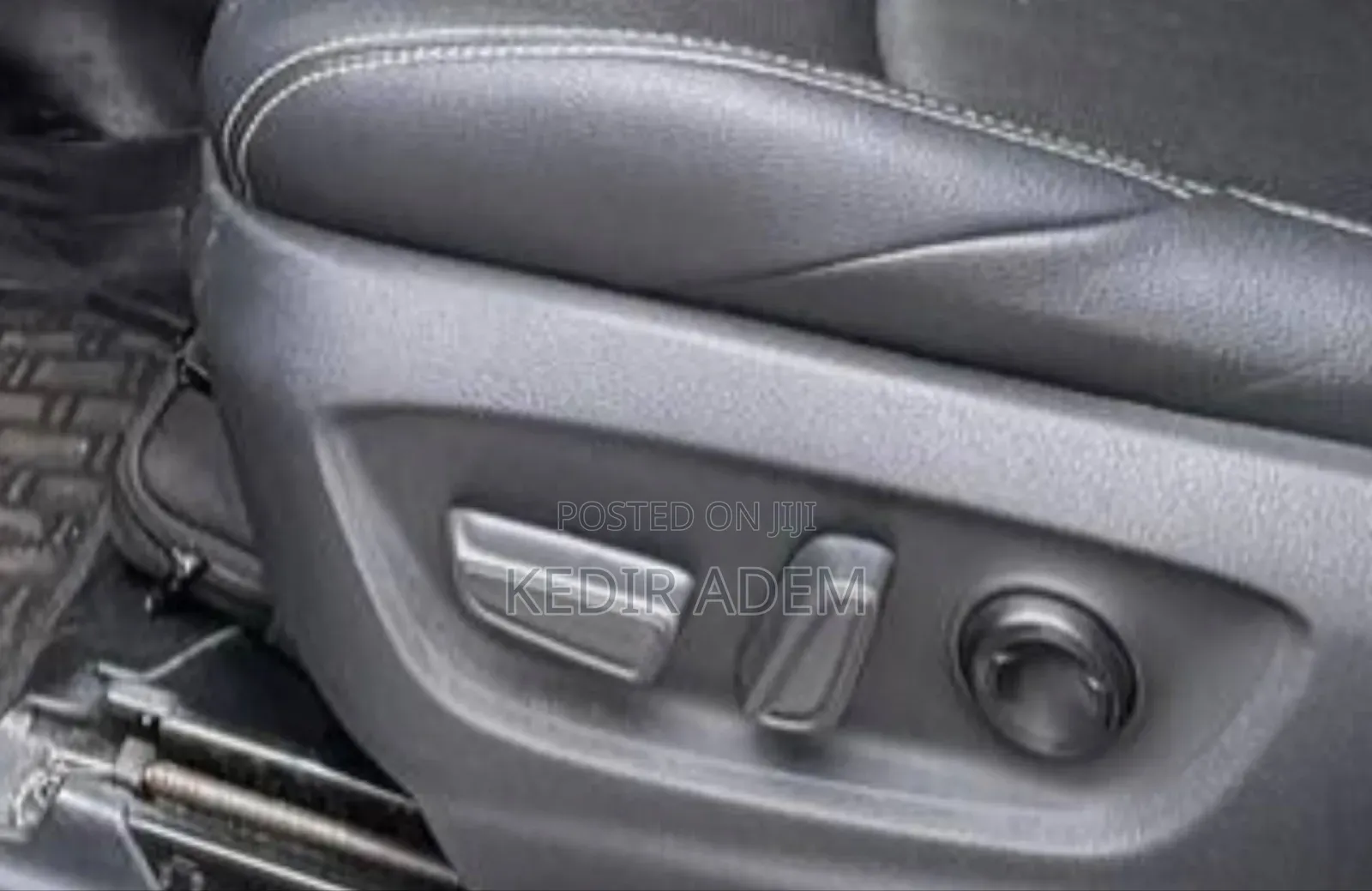 Toyota C-HR 2021 Green