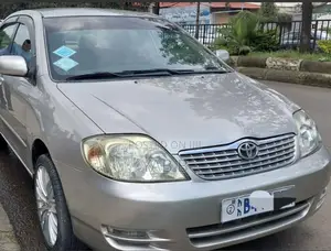 Photo - Toyota Corolla 2003 Silver