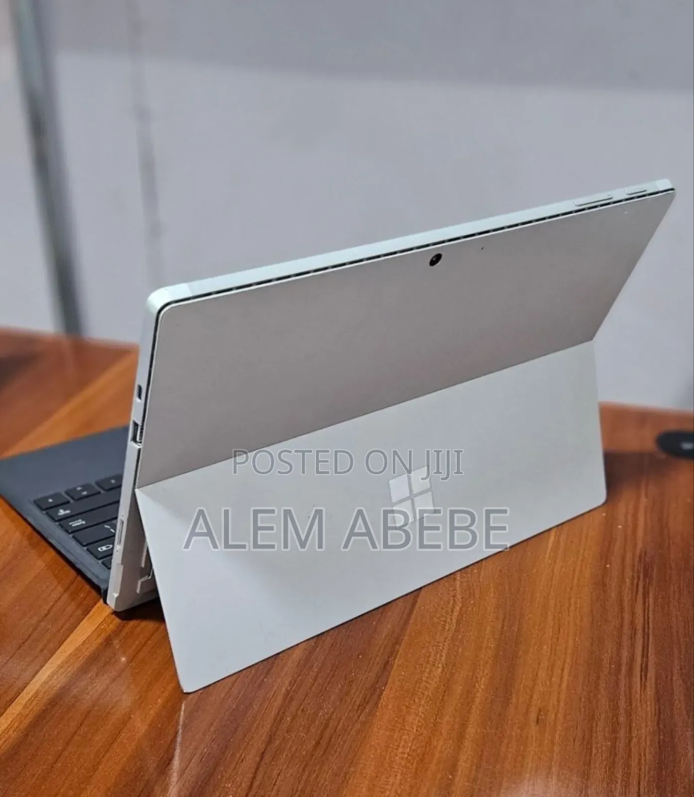 New Laptop Microsoft Surface Pro 7 8GB Intel Core I5 SSD 128GB