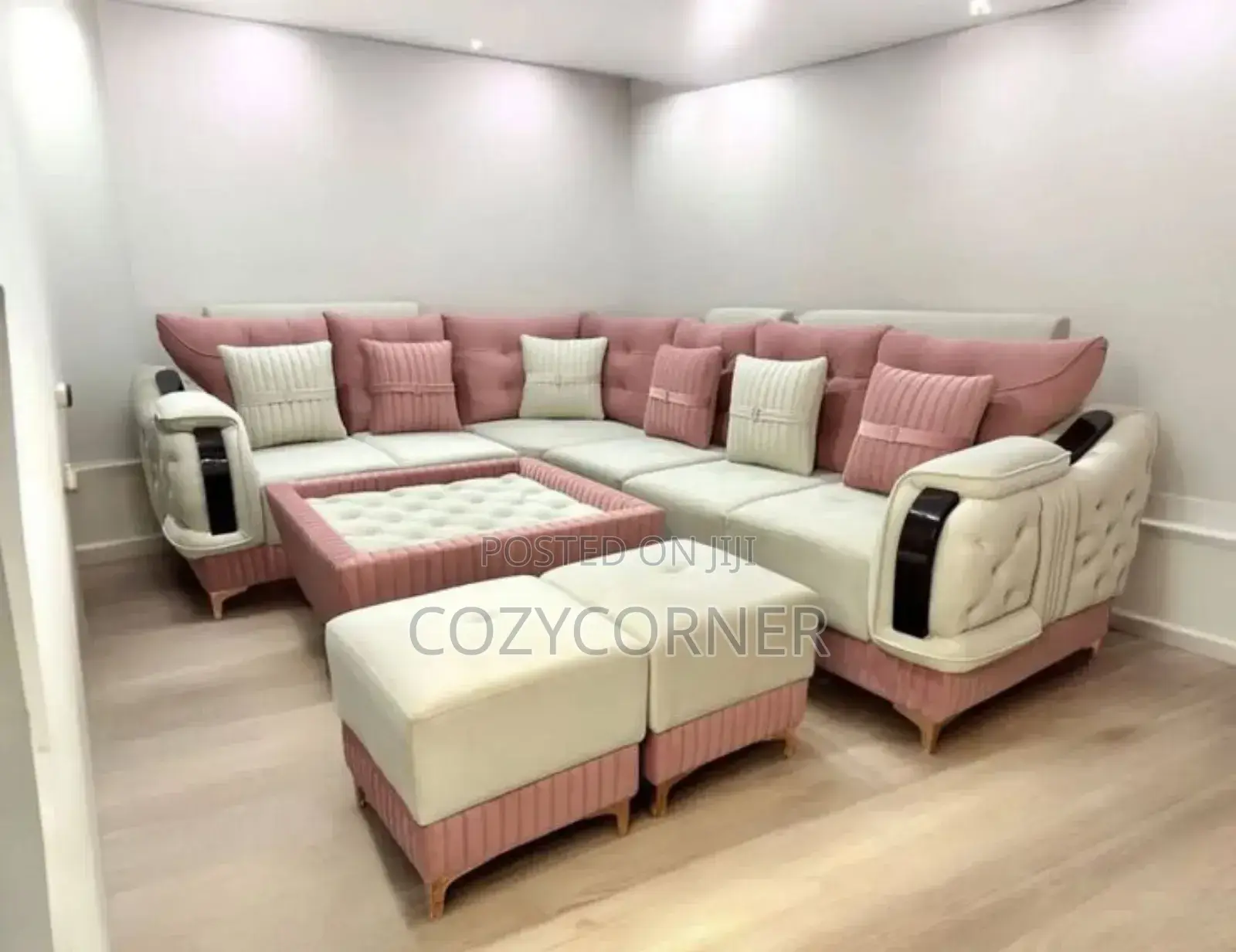 Dollish Sofa Set With Functionality (ሶፋ).