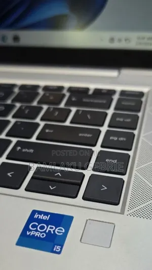 New Laptop HP EliteBook 840 G8 16GB Intel Core I5 SSD 512GB