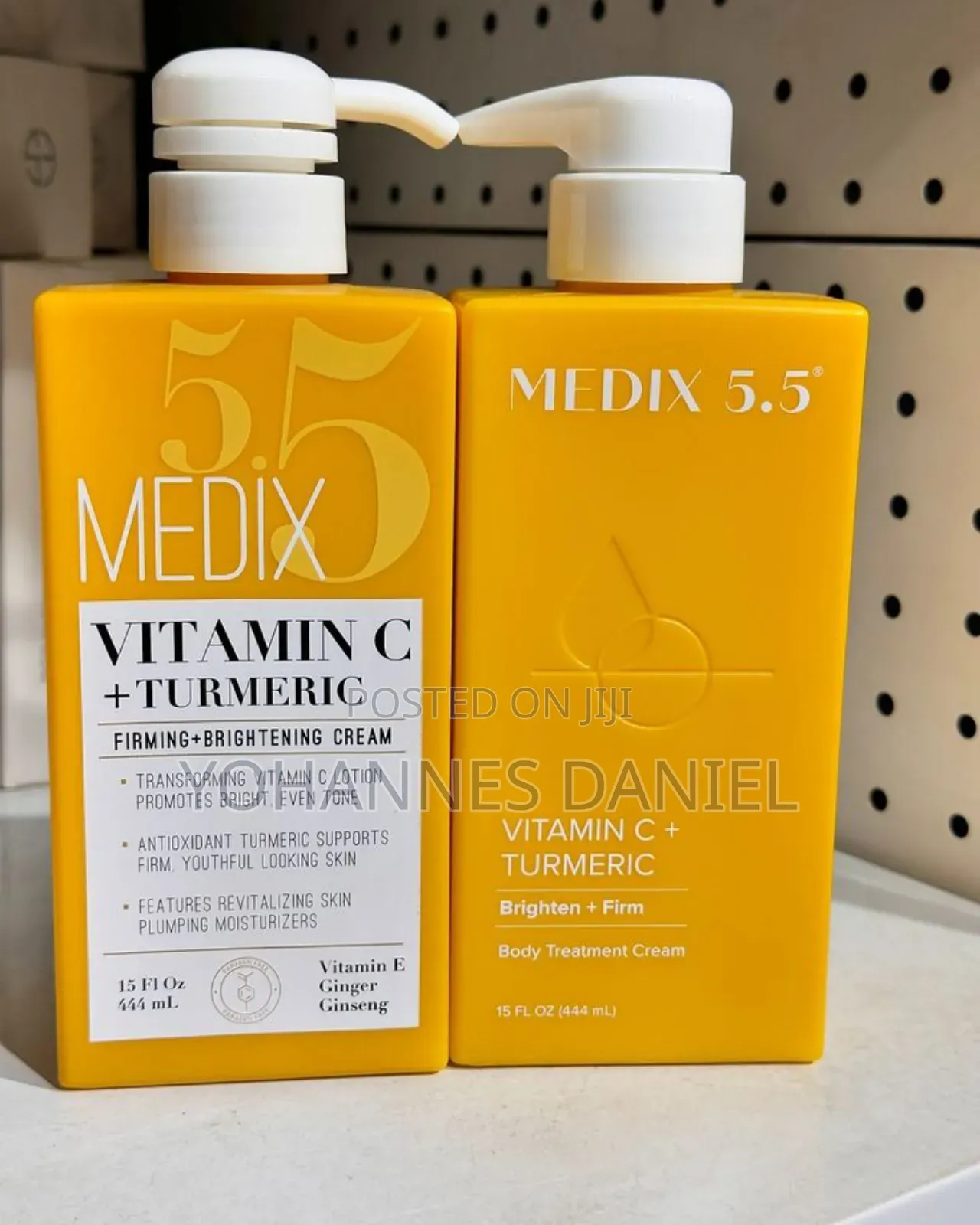 Medix Vitamin C+Turmeric Firming and Brightening Cream