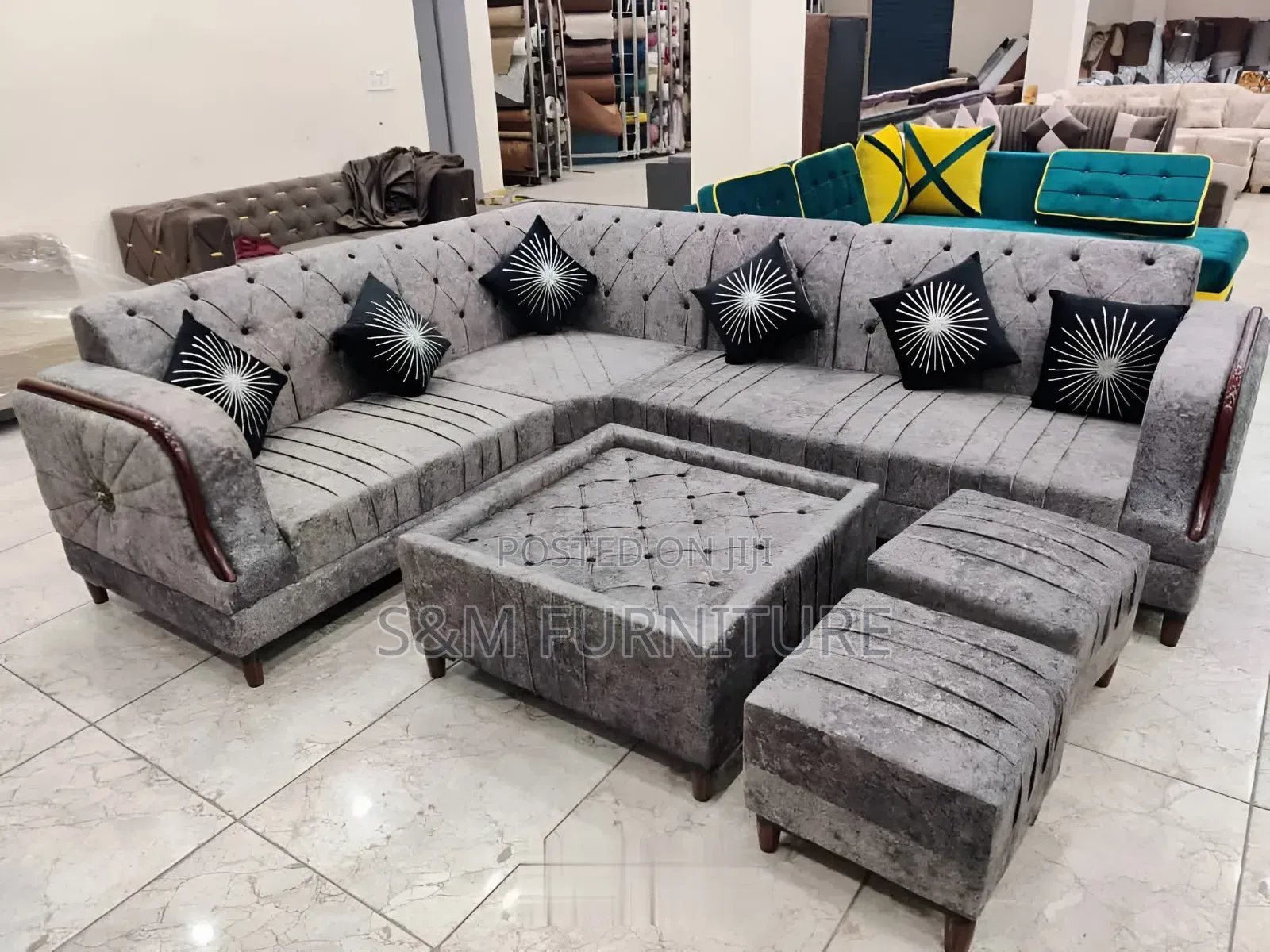 Grandiose L Shape Sofa With Premium Quality. (ሶፋ)