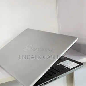 New Laptop HP Stream Notebook 8GB Intel Core I5 HDD 1T